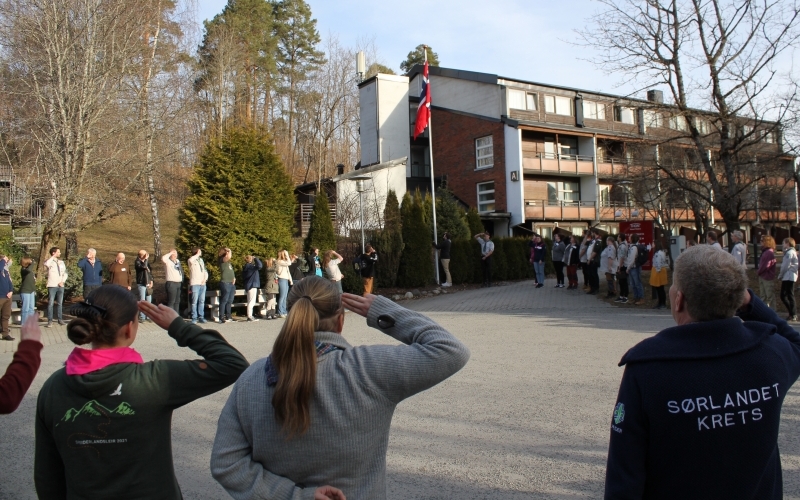 Flaggheis speiderhilsen