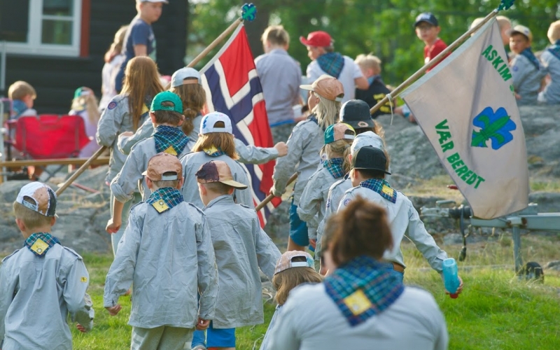 Speidere på St. Georgsdag
